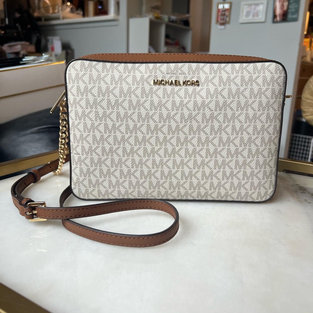 Michael Kors Jet Set Large Logo Crossbody White & Brown Purse